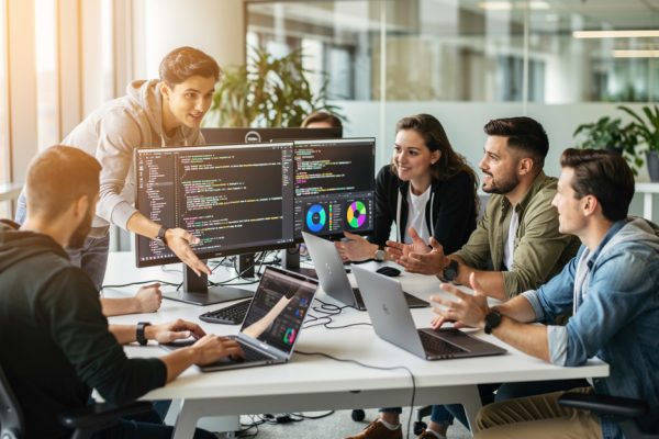 How to Build a Successful Dedicated Software Development Team: 7 Essential Factors